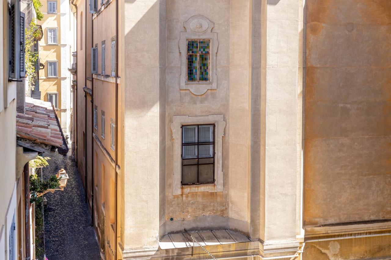 Iroome Rome Bagian luar foto